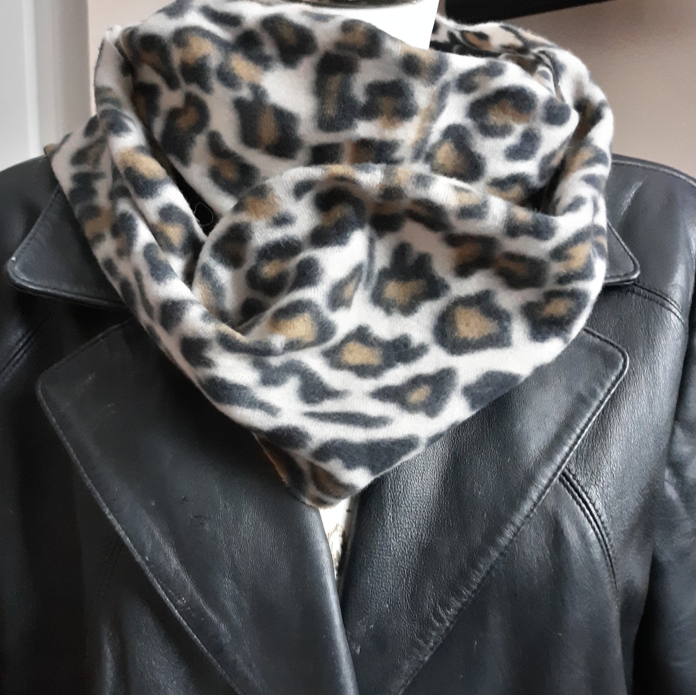Foulard 🆕️ Cheetah Print Infinity Scarf